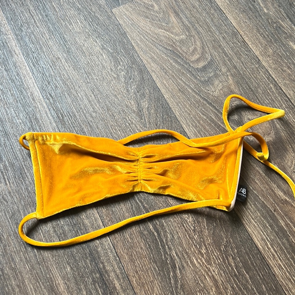 Angelys Balek Velvet Bikini Top